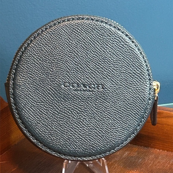 Coach Beach Postcard Circle Coin Purse C4220 - Picture 9 of 14